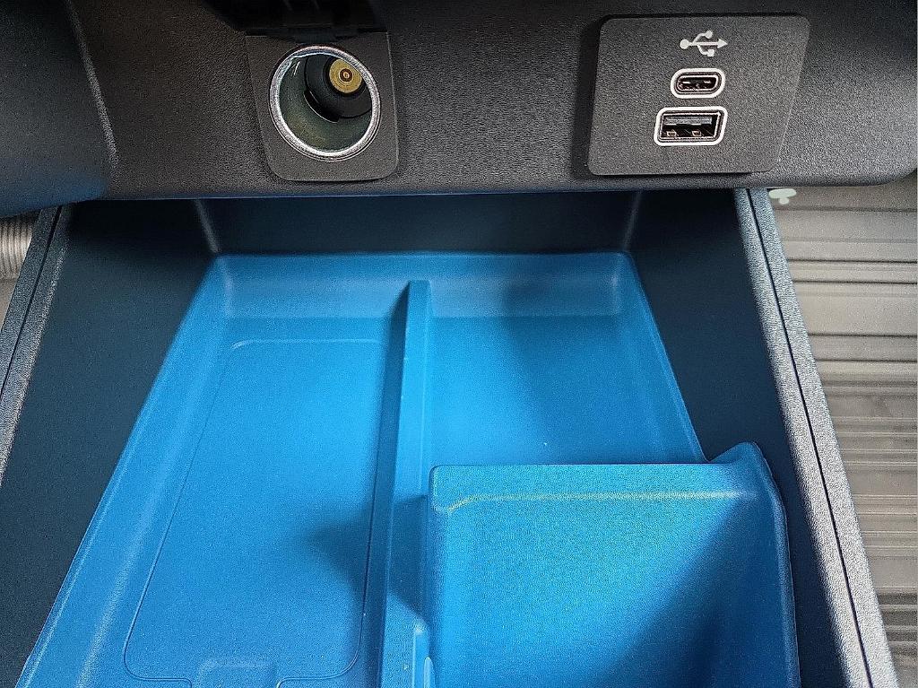 new 2025 Ford Maverick car, priced at $35,954