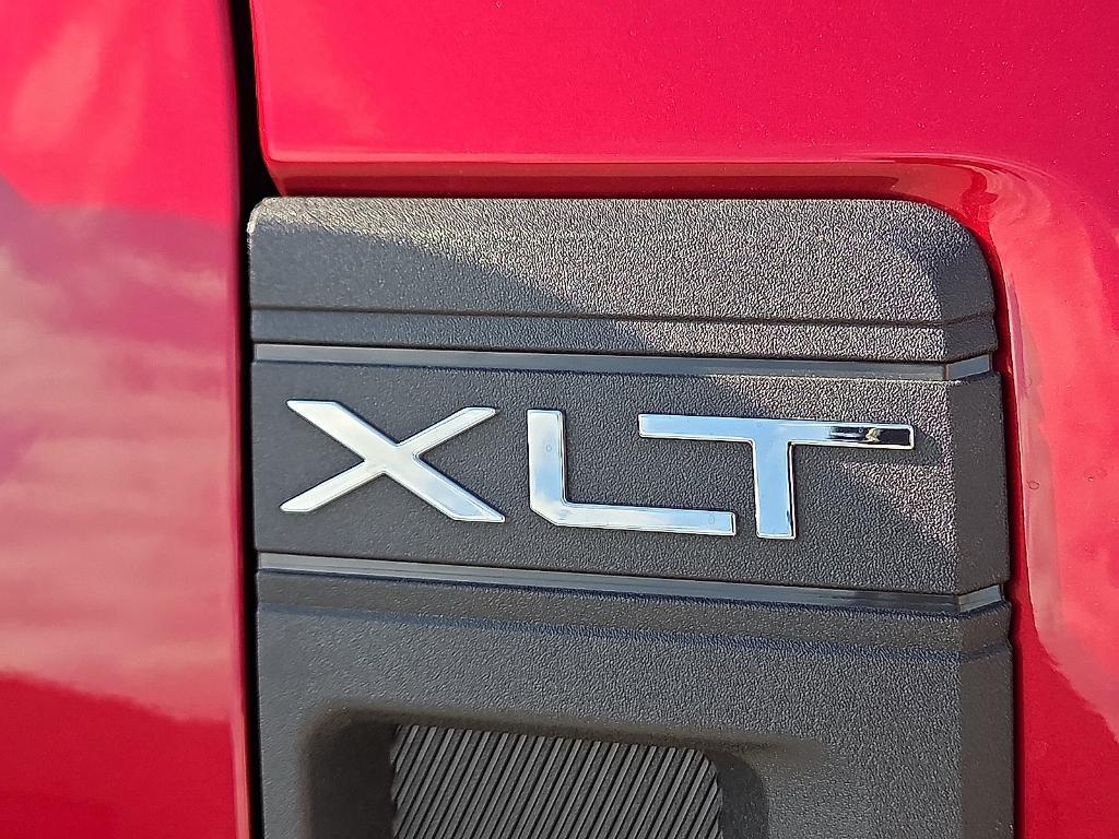 new 2025 Ford Maverick car, priced at $35,954