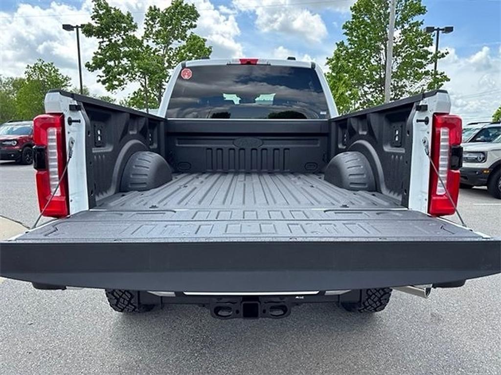 new 2025 Ford F-350 car, priced at $70,632