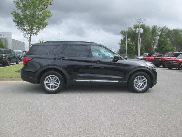 new 2025 Ford Explorer car, priced at $37,774