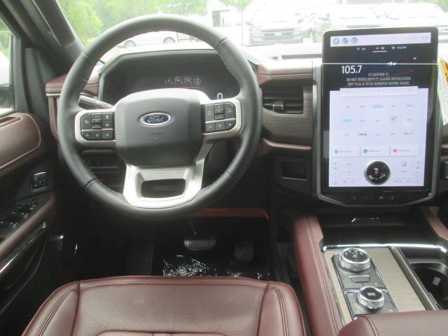 new 2024 Ford Expedition car, priced at $65,276