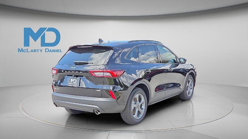 new 2025 Ford Escape car, priced at $25,590