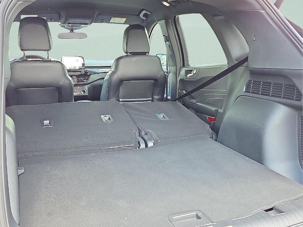 new 2025 Ford Escape car, priced at $25,590