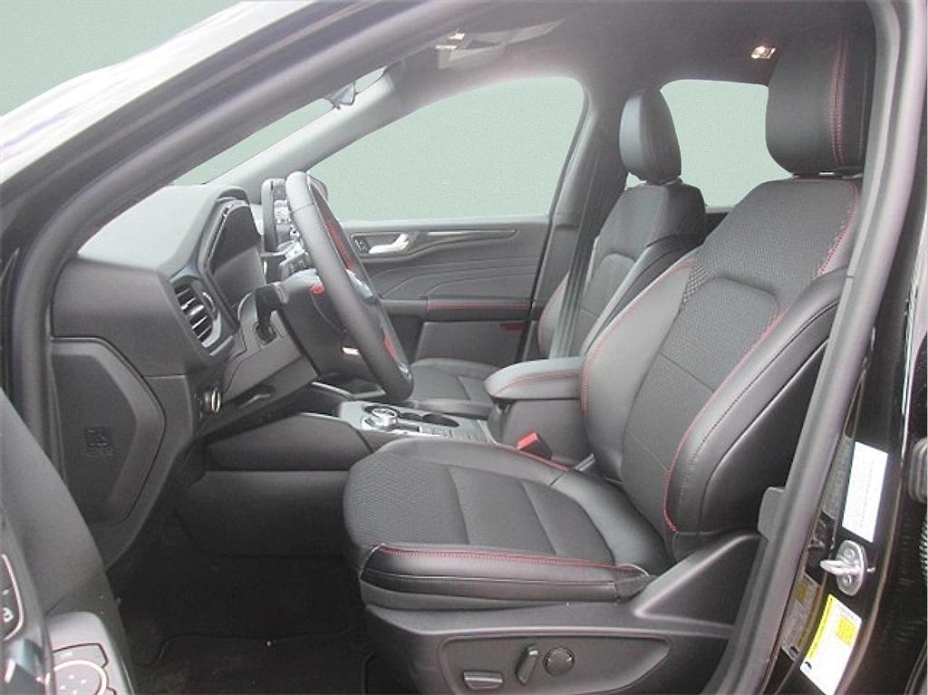 new 2025 Ford Escape car, priced at $30,509