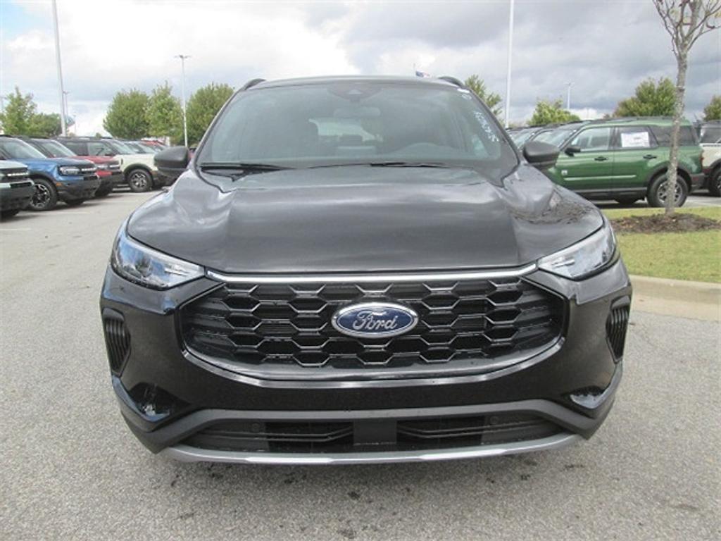 new 2025 Ford Escape car, priced at $30,509