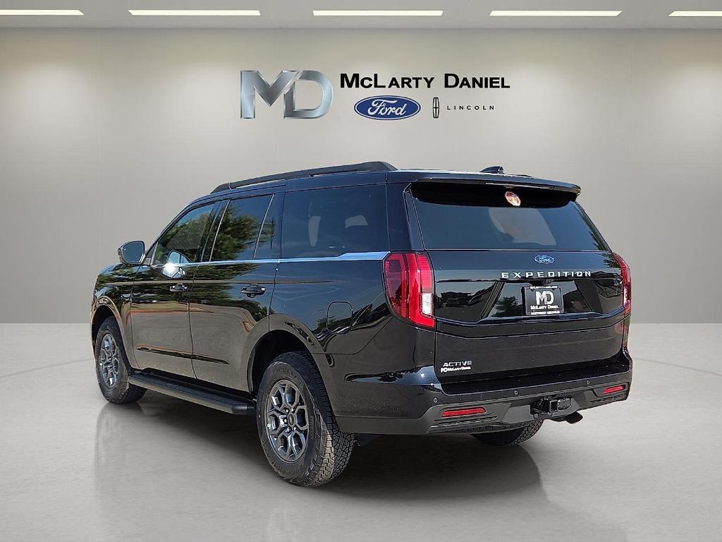 new 2025 Ford Expedition car, priced at $63,615