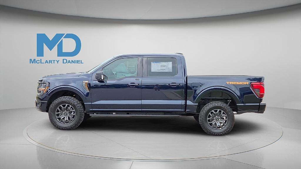 new 2025 Ford F-150 car, priced at $61,598
