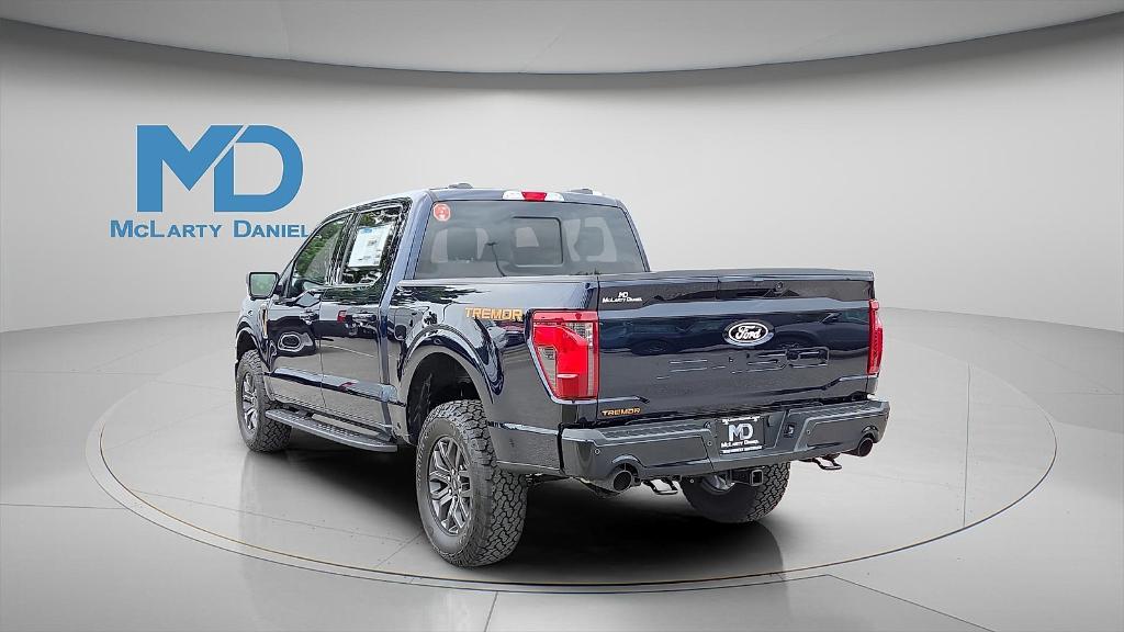 new 2025 Ford F-150 car, priced at $61,598