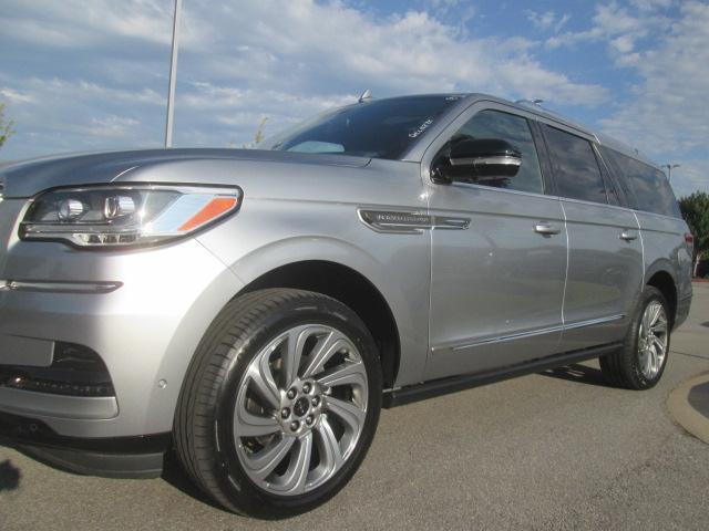 used 2022 Lincoln Navigator L car, priced at $59,388