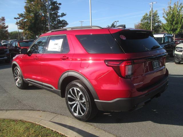 new 2025 Ford Explorer car, priced at $48,490