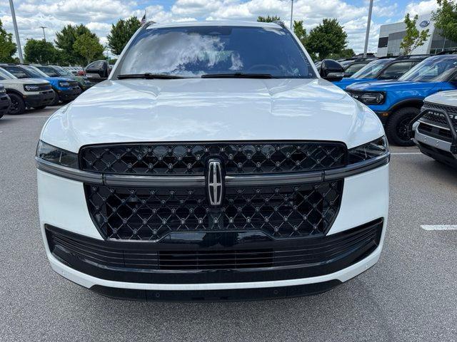 new 2025 Lincoln Navigator L car, priced at $111,535