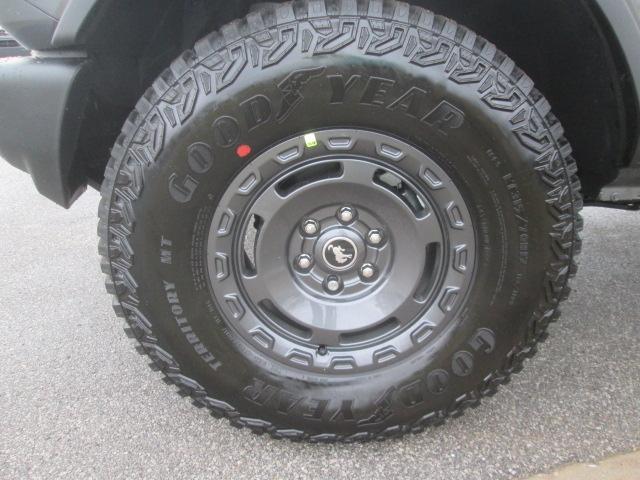 new 2024 Ford Bronco car, priced at $45,205