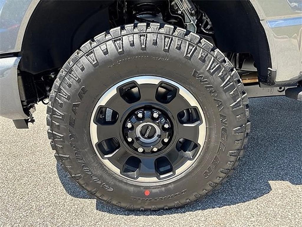 new 2025 Ford F-350 car, priced at $71,820