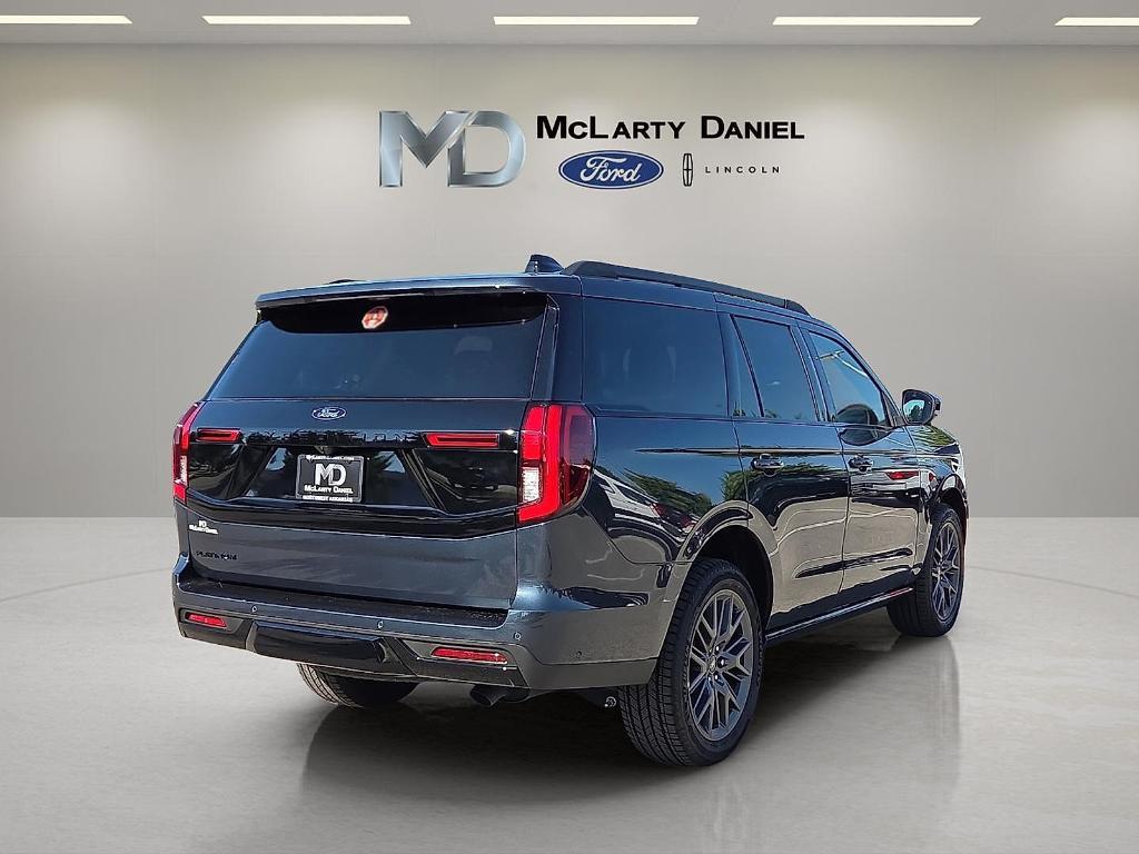 new 2025 Ford Expedition car, priced at $82,382