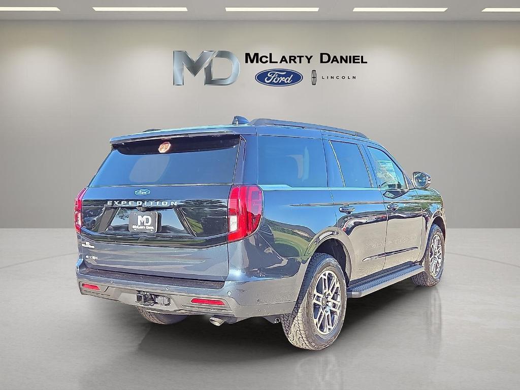 new 2025 Ford Expedition car, priced at $66,594