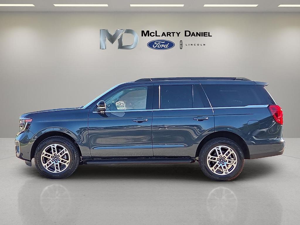 new 2025 Ford Expedition car, priced at $66,594