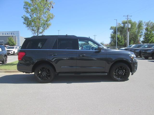 new 2024 Ford Expedition car, priced at $61,280