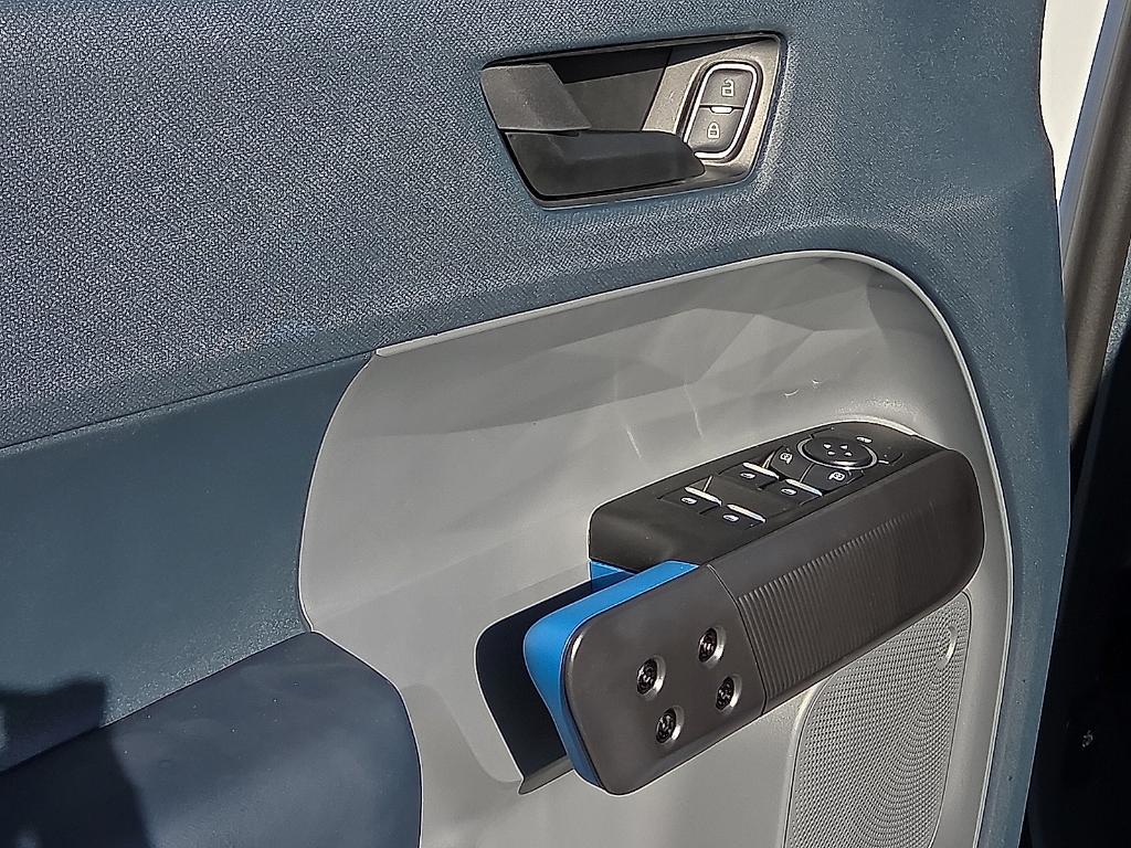 new 2025 Ford Maverick car, priced at $34,358