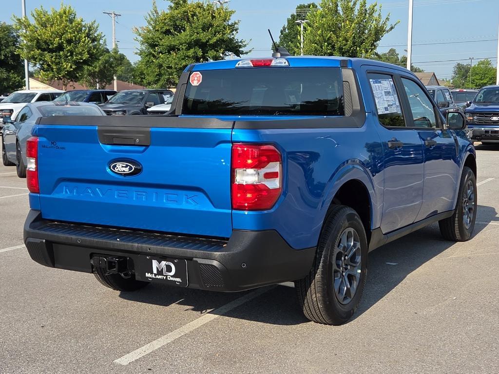 new 2025 Ford Maverick car, priced at $35,174