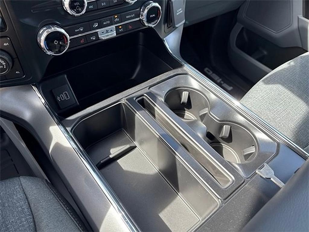 new 2025 Ford F-150 car, priced at $46,290