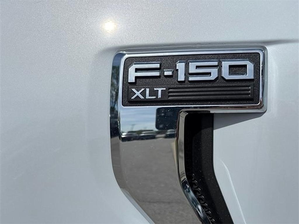 new 2025 Ford F-150 car, priced at $46,290