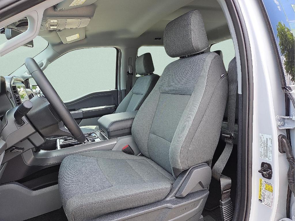 new 2025 Ford F-150 Lightning car, priced at $58,847
