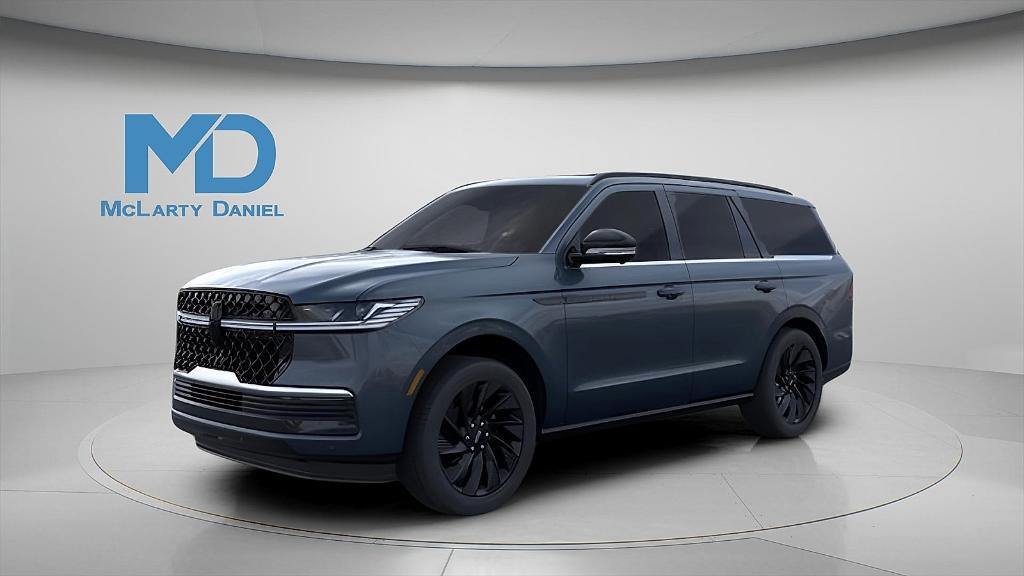 new 2025 Lincoln Navigator car, priced at $103,807