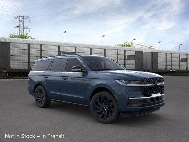 new 2025 Lincoln Navigator car, priced at $105,925