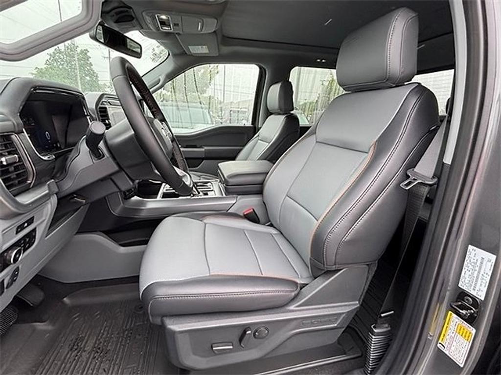 new 2025 Ford F-150 car, priced at $60,915