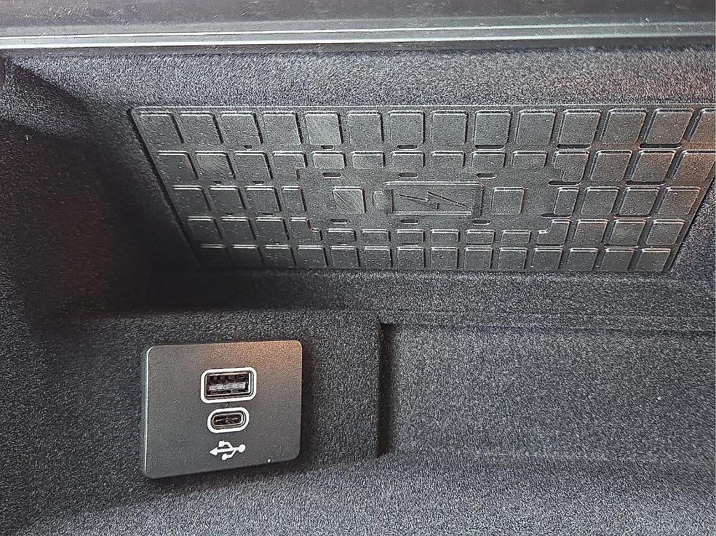new 2025 Lincoln Navigator L car, priced at $106,865