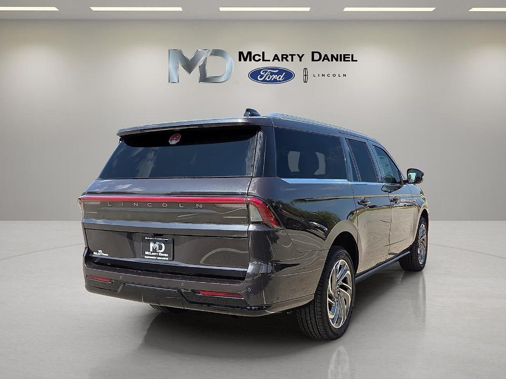 new 2025 Lincoln Navigator L car, priced at $106,865