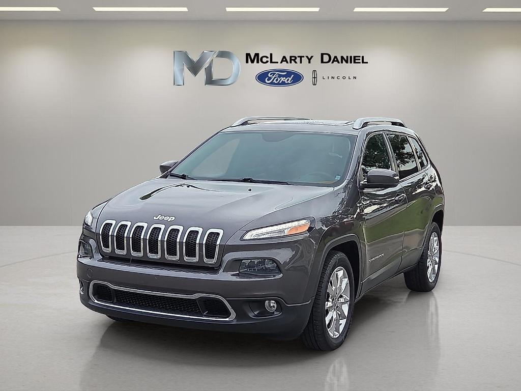 used 2015 Jeep Cherokee car, priced at $11,995