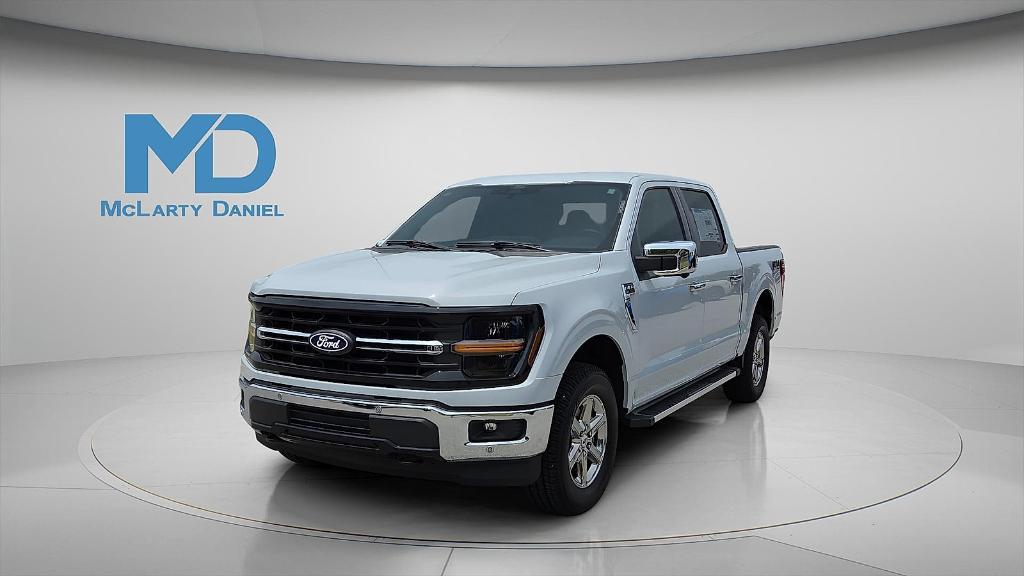 new 2025 Ford F-150 car, priced at $49,299