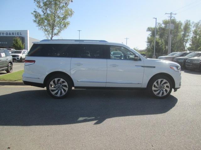 used 2023 Lincoln Navigator L car, priced at $71,984