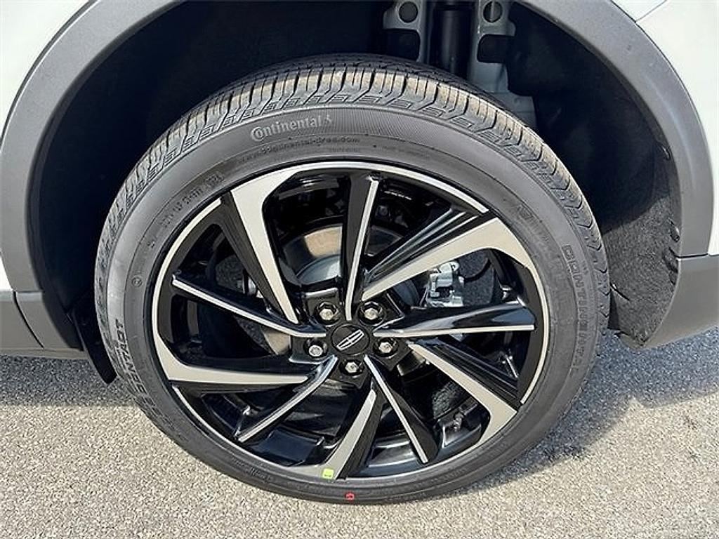 new 2025 Lincoln Corsair car, priced at $51,501
