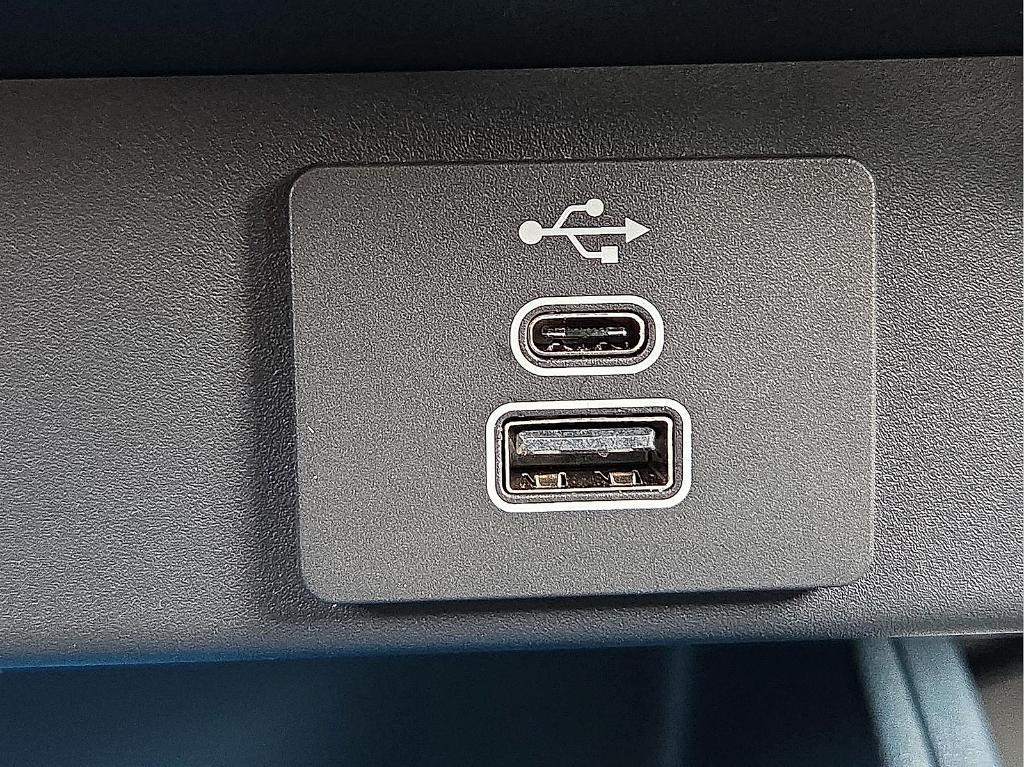 new 2025 Ford Maverick car, priced at $32,531