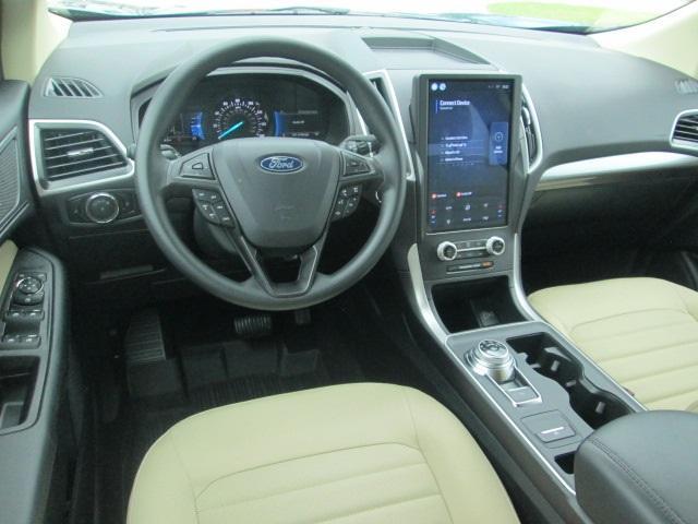 new 2024 Ford Edge car, priced at $29,145