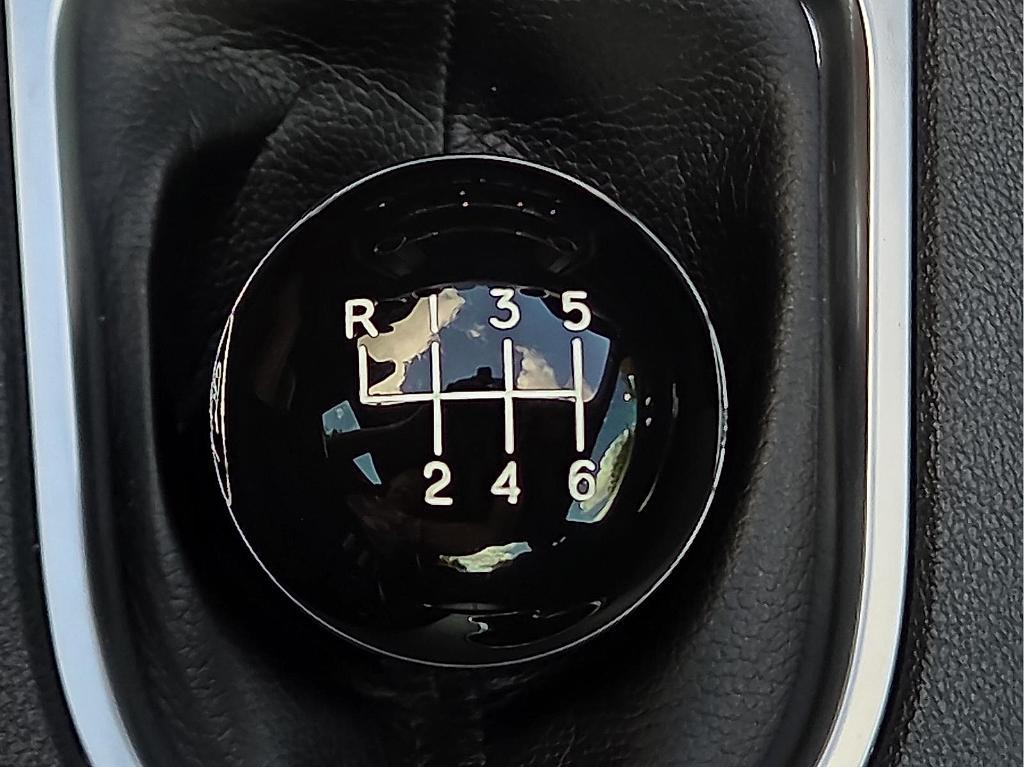 used 2020 Ford Mustang car, priced at $35,566