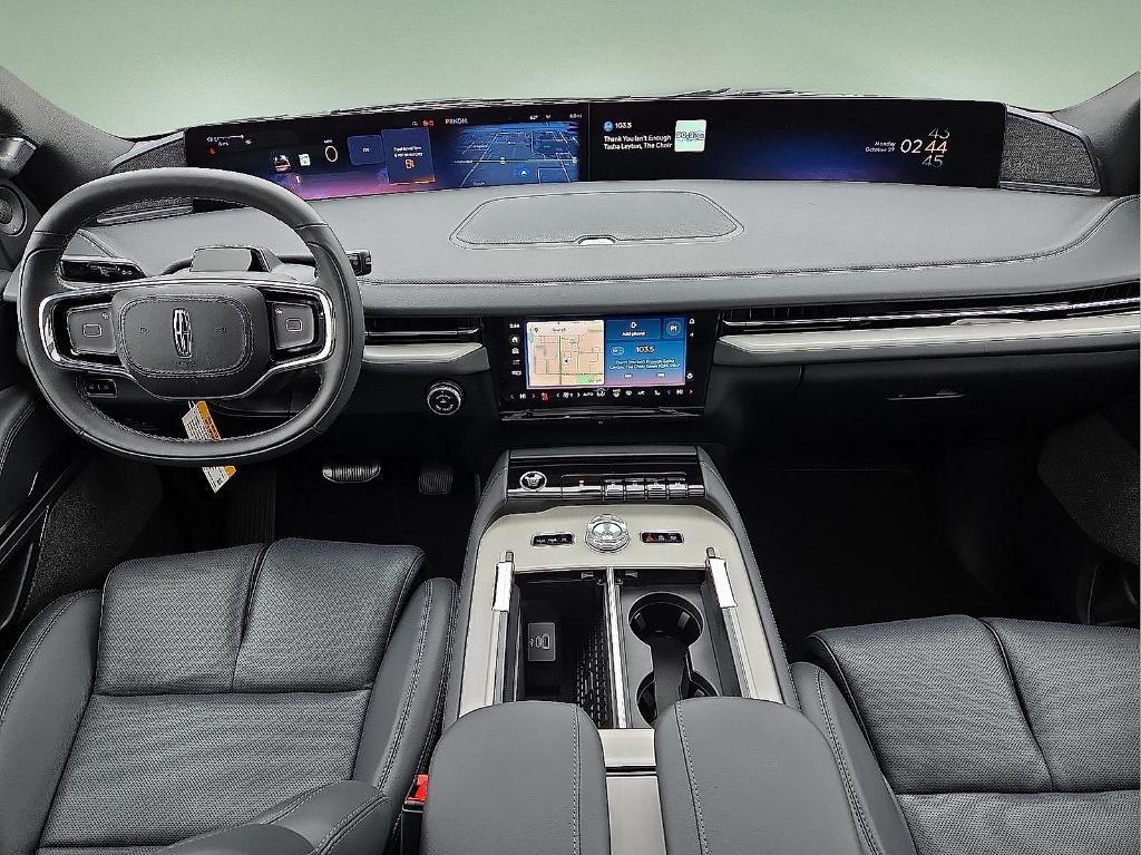 new 2025 Lincoln Navigator L car, priced at $108,830