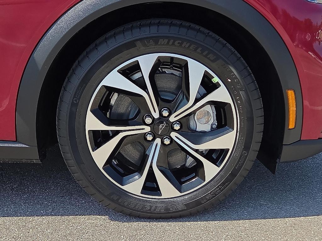 new 2025 Ford Mustang Mach-E car, priced at $39,712