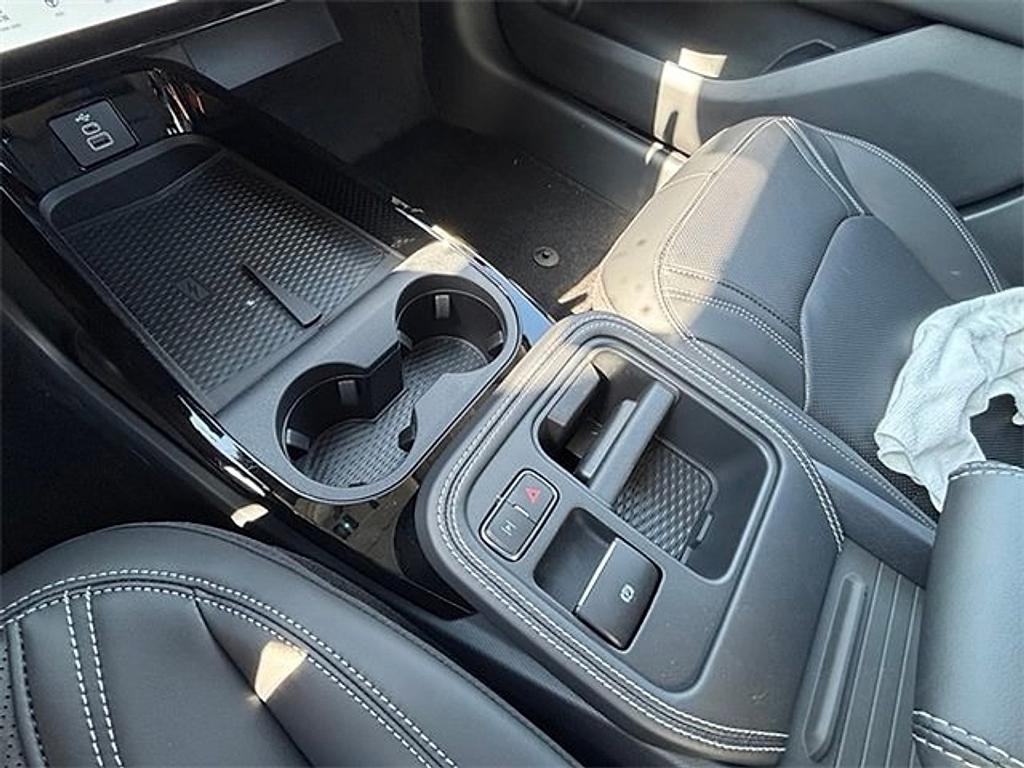 new 2025 Ford Mustang Mach-E car, priced at $45,077
