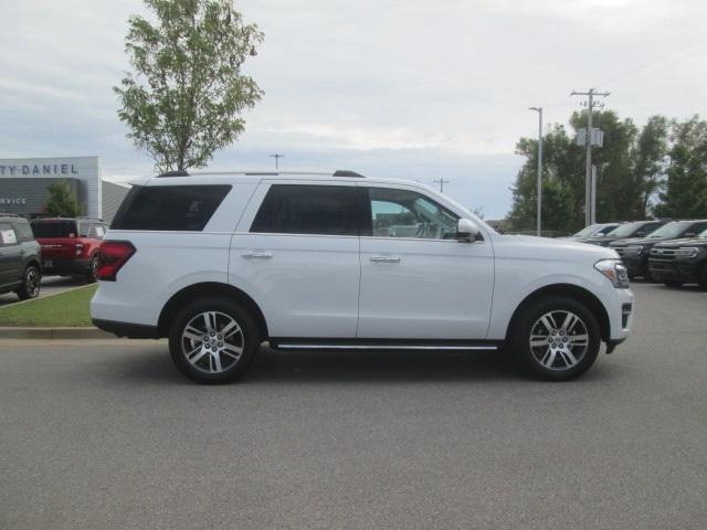 used 2022 Ford Expedition car, priced at $44,418