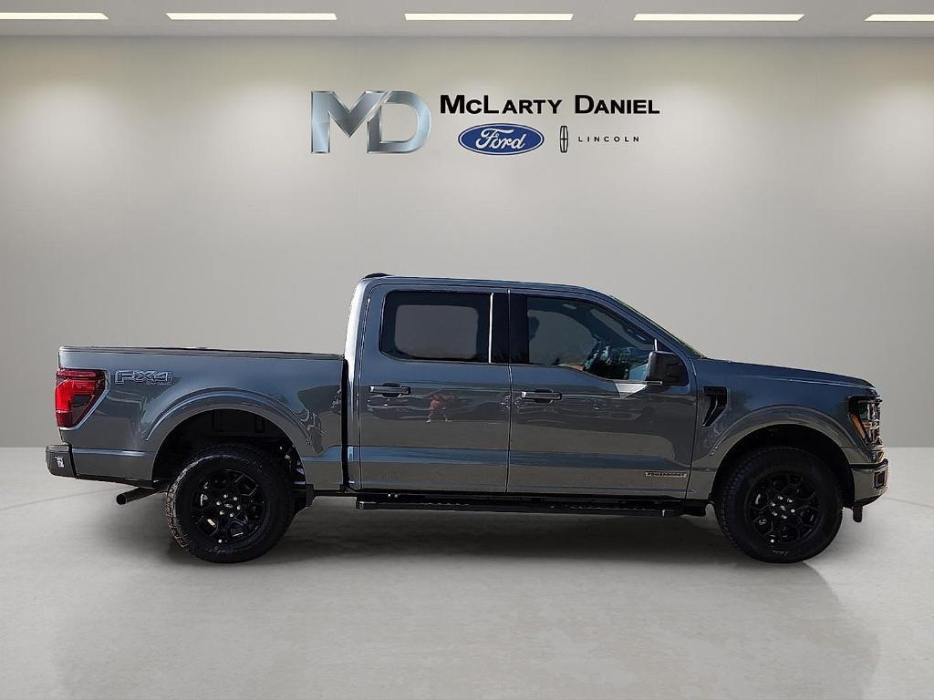 new 2025 Ford F-150 car, priced at $51,689