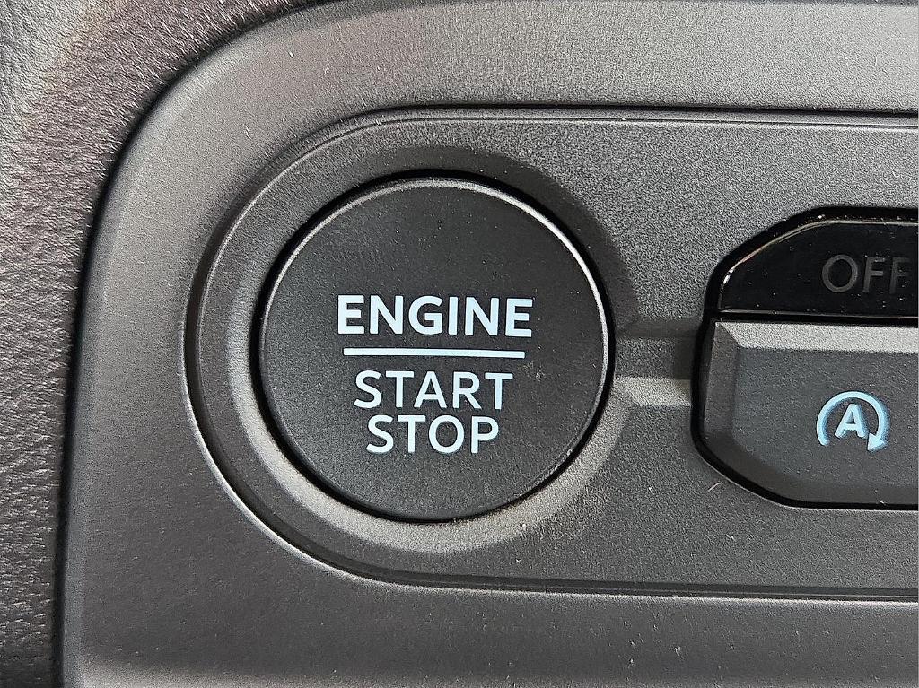 new 2025 Ford Bronco Sport car, priced at $29,296