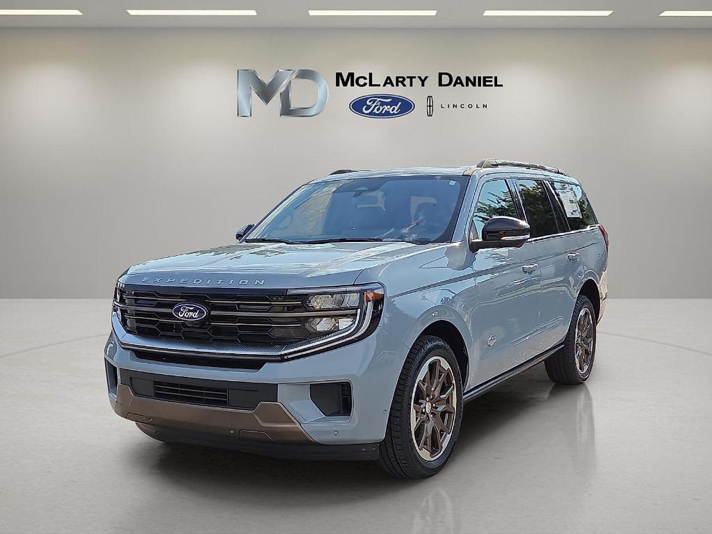 new 2025 Ford Expedition car, priced at $82,959