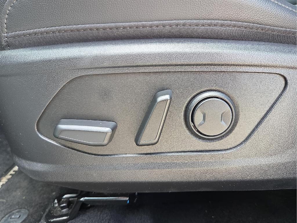 used 2024 Hyundai SANTA CRUZ car, priced at $29,674