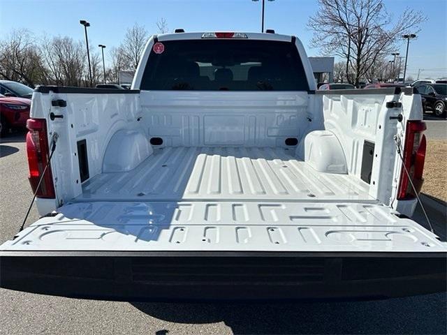 new 2025 Ford F-150 car, priced at $43,695