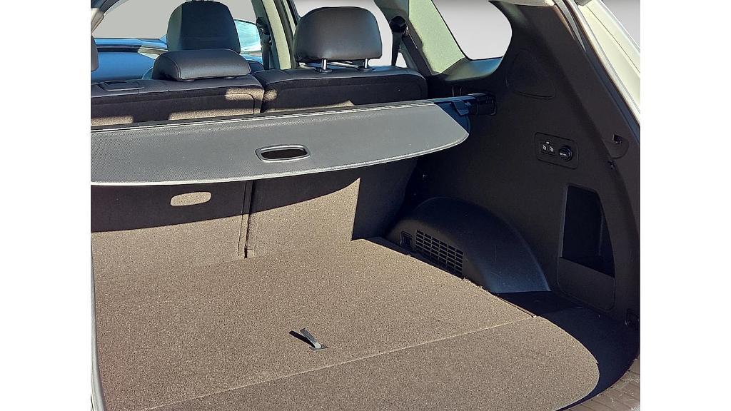 used 2020 Hyundai Santa Fe car, priced at $22,611