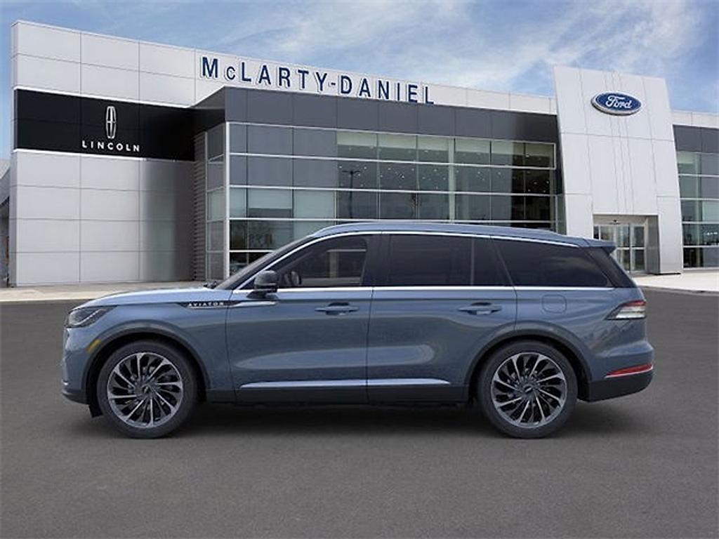 new 2025 Lincoln Aviator car, priced at $64,732