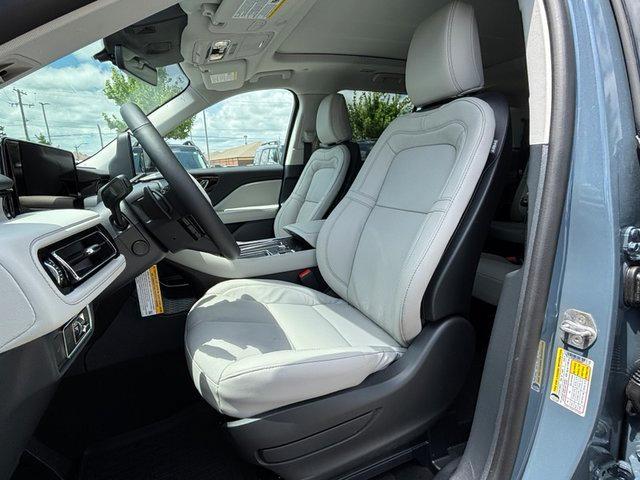 new 2025 Lincoln Aviator car, priced at $66,183